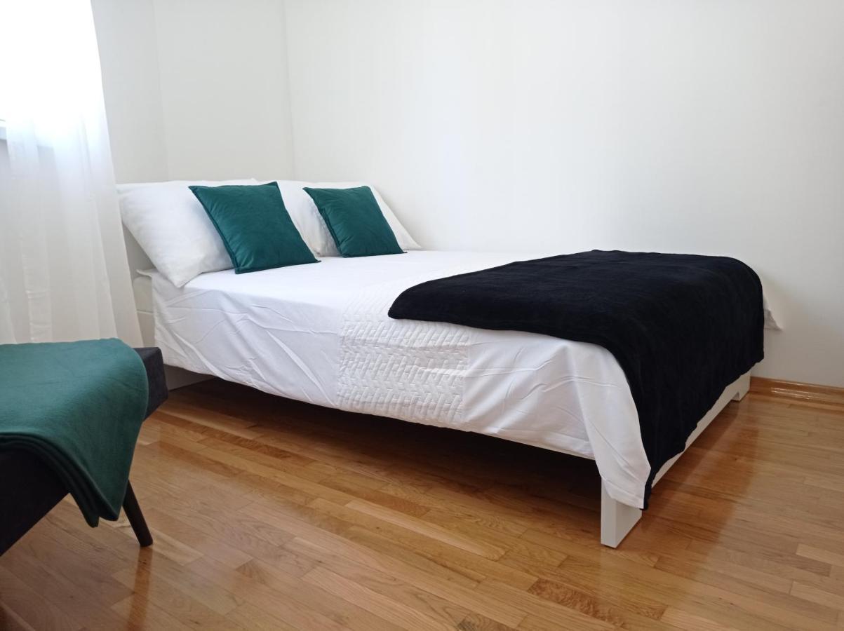 Apartment Dora Makarska